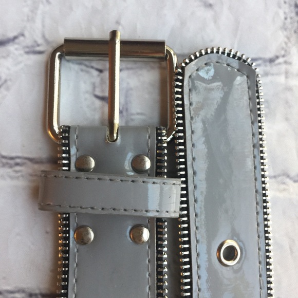 GRAY WITH SILVER ZIPPER DETAILS TRIM BELT SIZE L - Picture 2 of 8